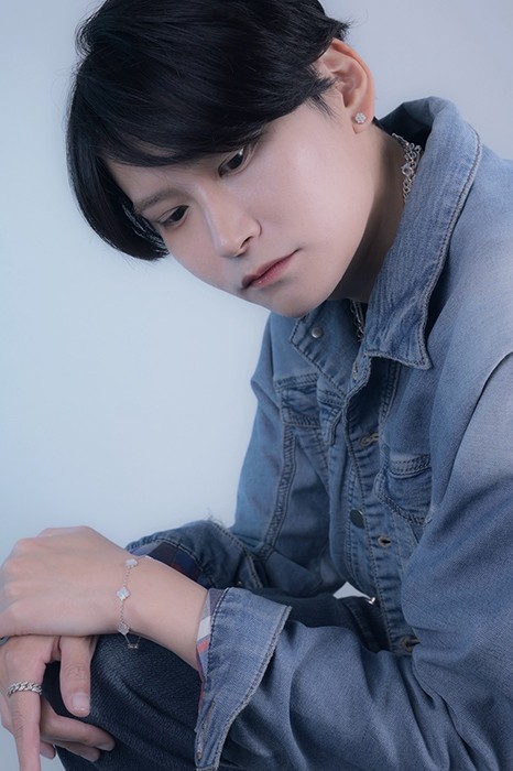 TAKUYA∞の宣材写真_1