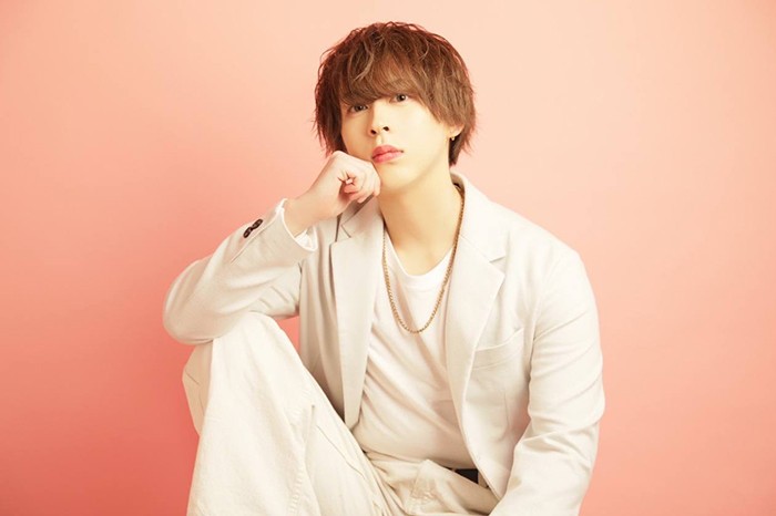 神夜ヒカルの宣材写真_2