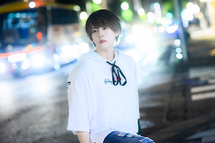 神夜ヒカルの宣材写真_1