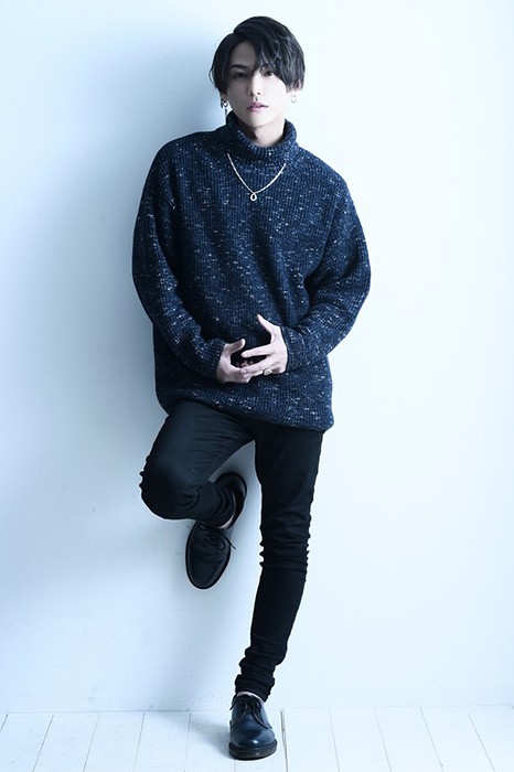 黒夜レイの宣材写真_1