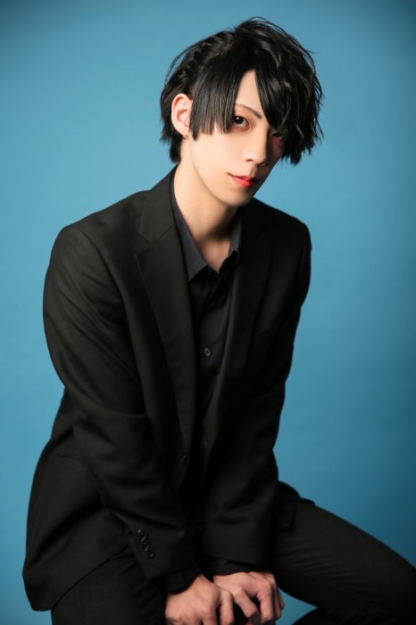 シンの宣材写真_2