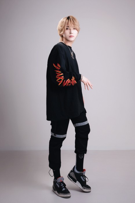 成瀬琥珀の宣材写真_1