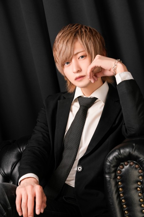 東雲麗夜の宣材写真_1