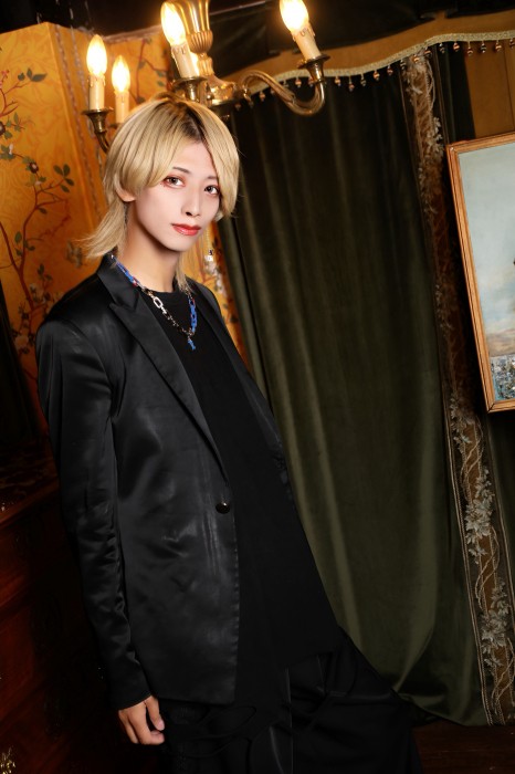 弟兎月せなの宣材写真_0