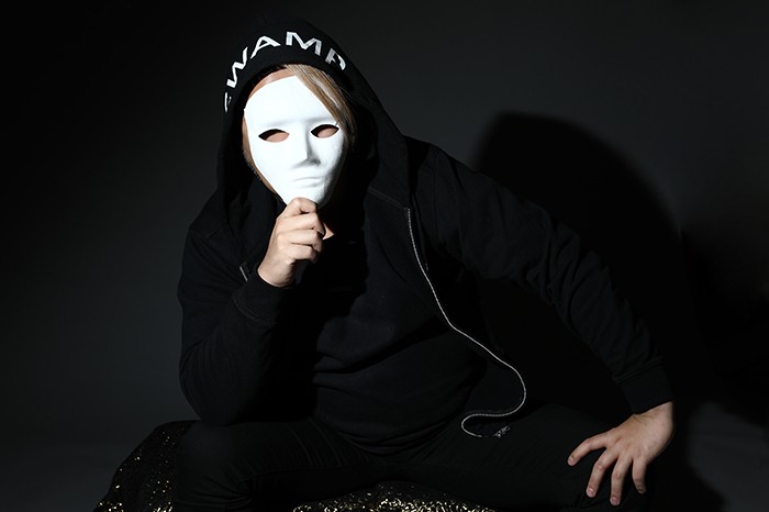 聖亞の宣材写真_2