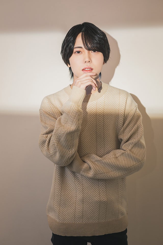 白 麗王の宣材写真_0