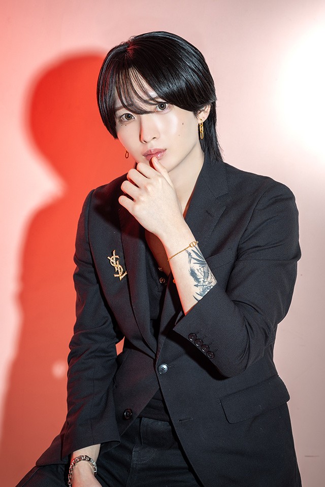 周の宣材写真_0