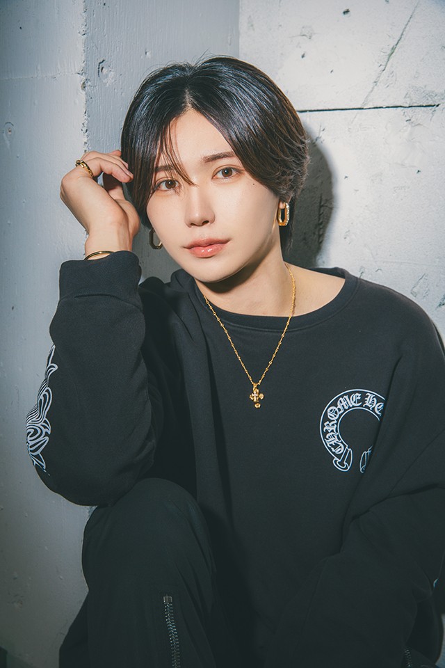 あびる とあの宣材写真_0