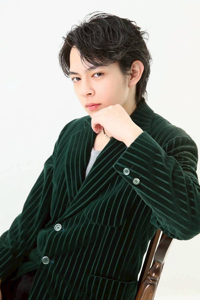 エレンの宣材写真_1